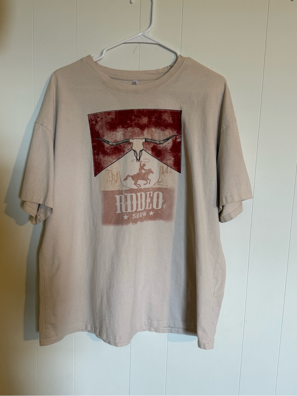 Beige Rodeo Graphic Short-Sleeve Tee with Rust Accent